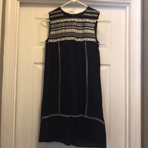 Causal dress